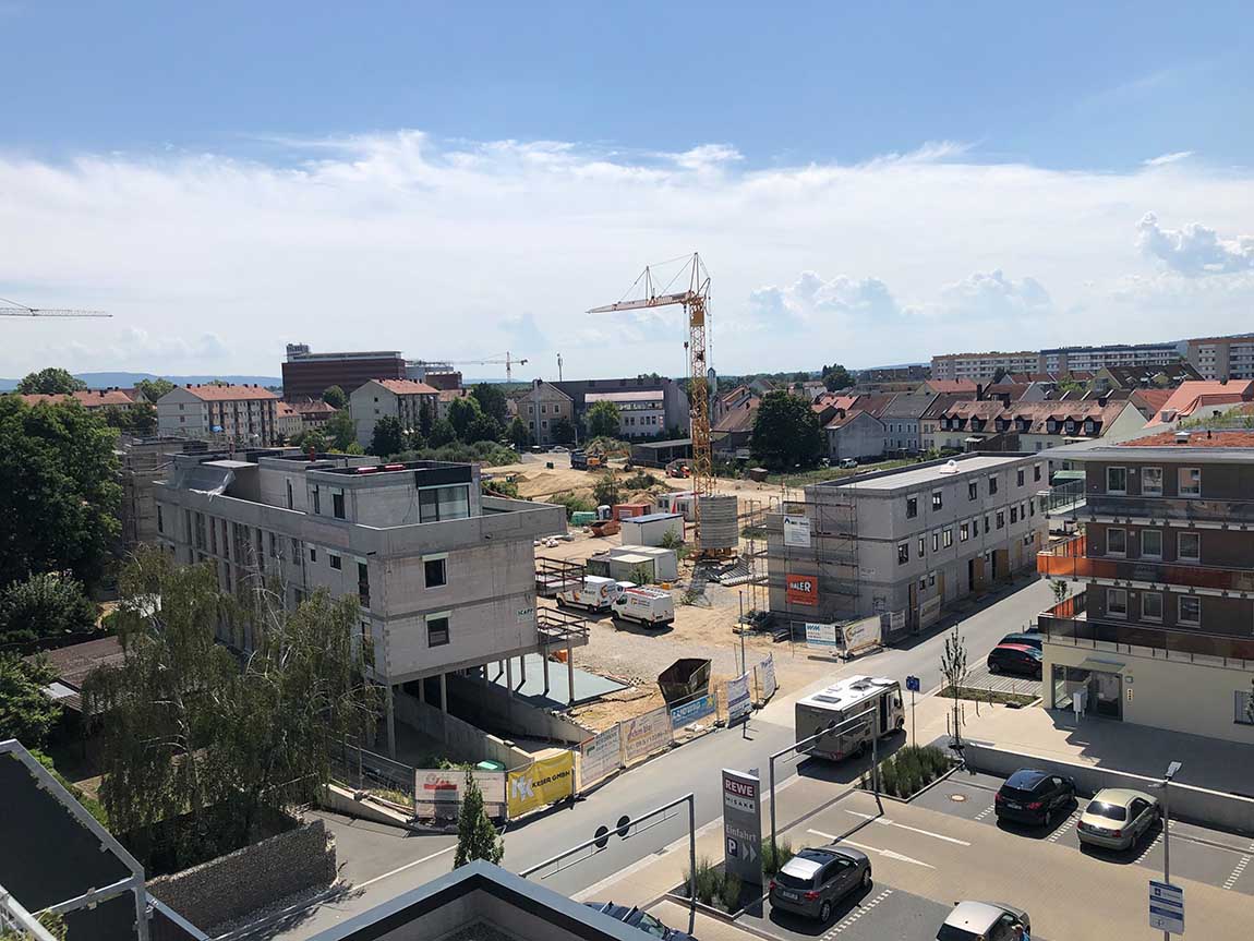 Blick auf die Großbaustelle Ulanenpark