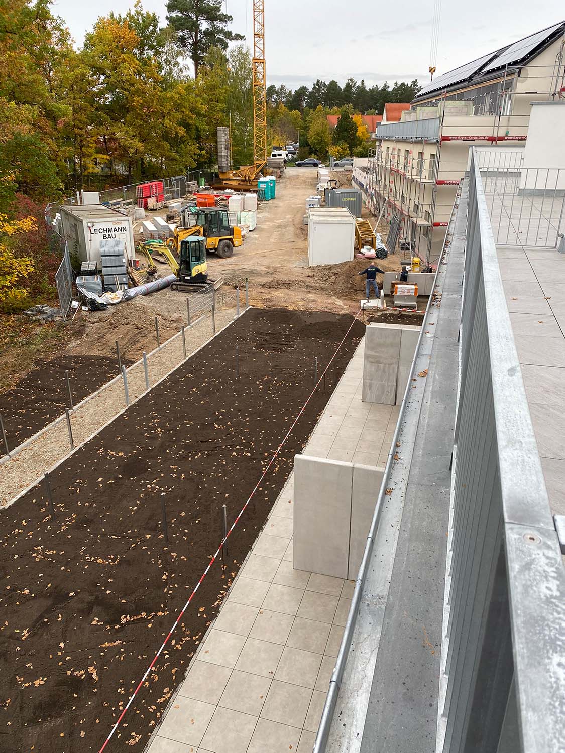 Die Außenarbeiten in der Buchenstraße sind in vollem Gange